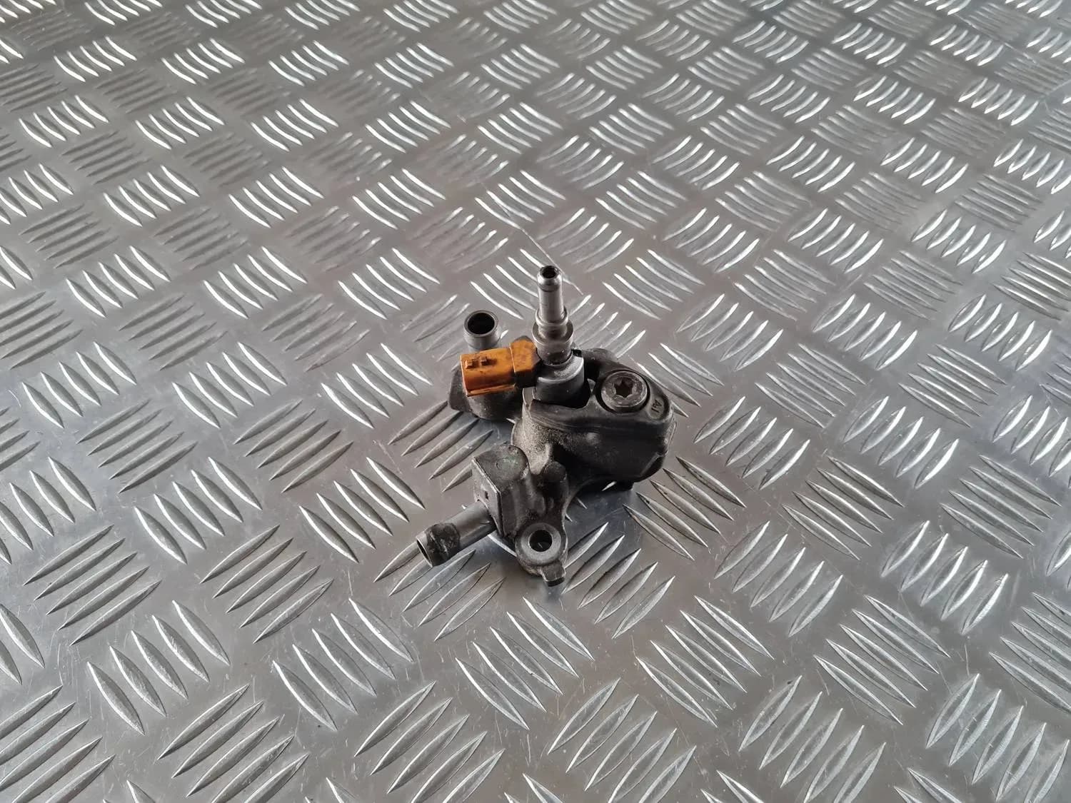 Впръскване на ADBlue (DPF) RENAULT SCENIC III 2011 - foto 1