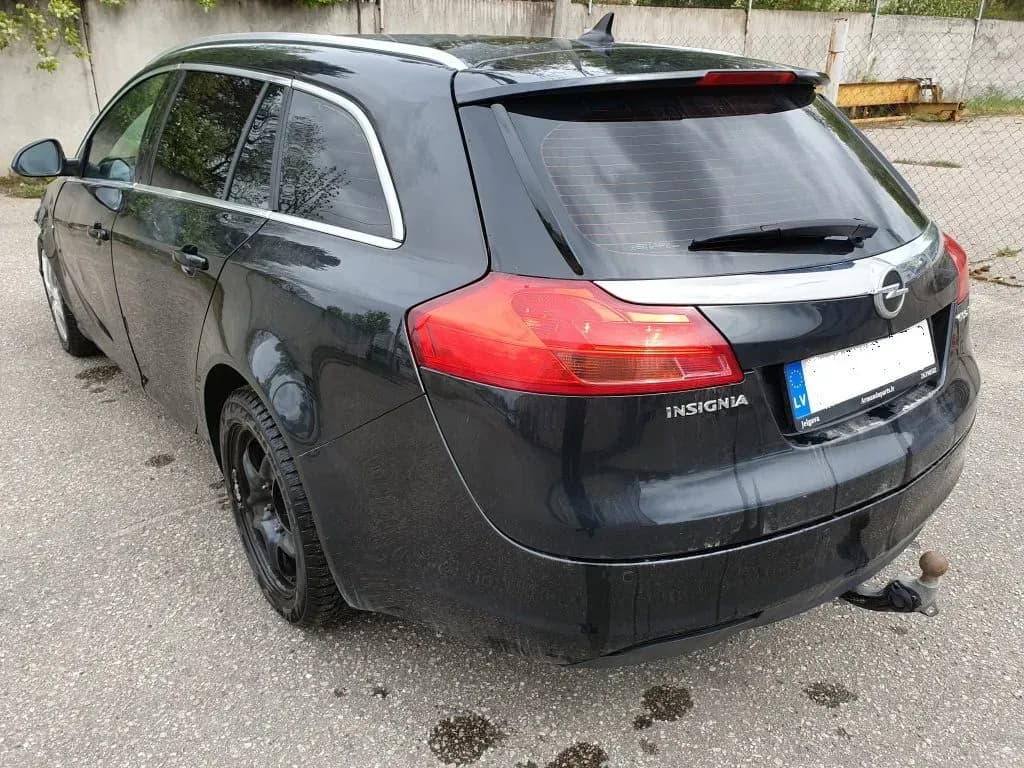 Снимка на разглобения автомобил 4