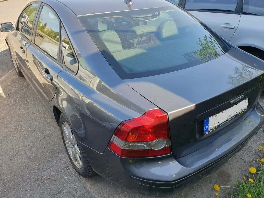 Снимка на разглобения автомобил 4