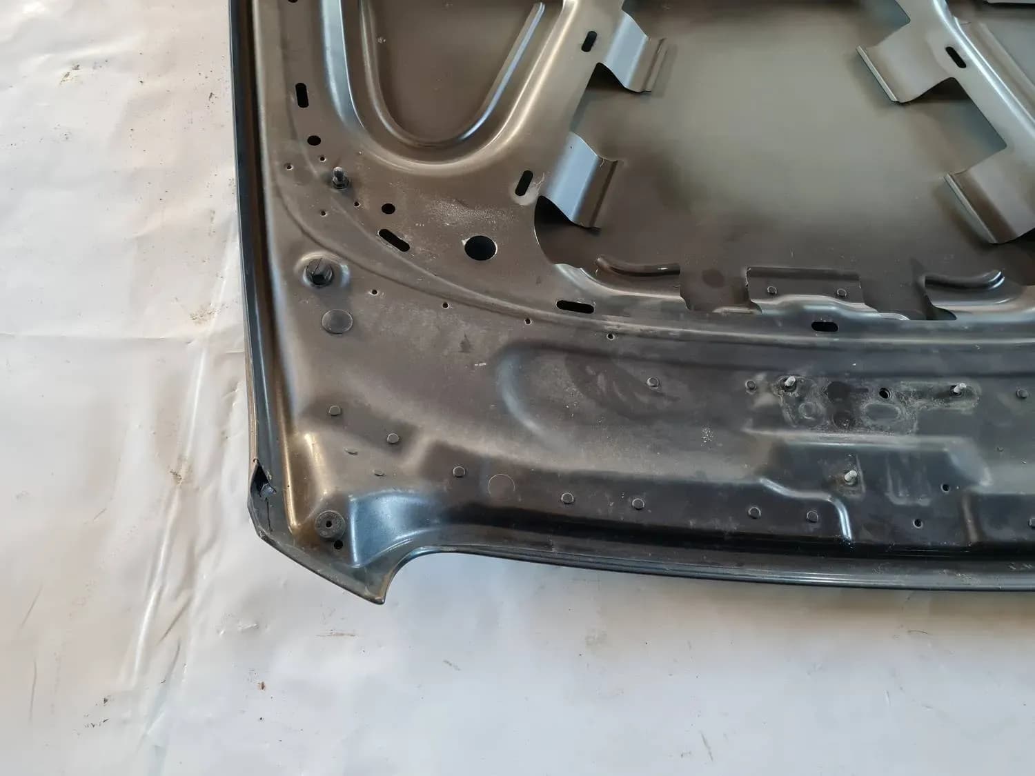 Качулка AUDI A6 2008 - foto 5