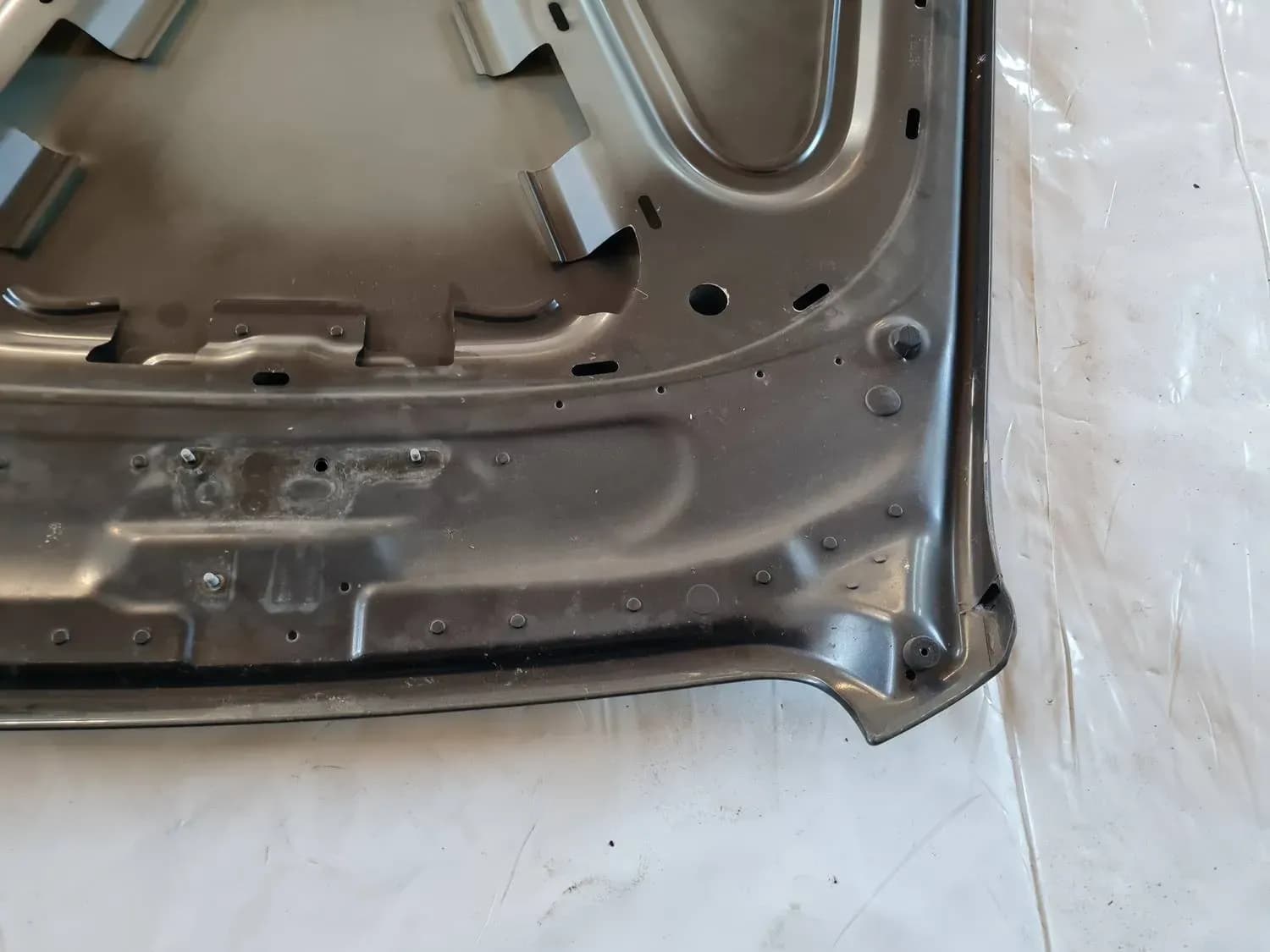 Качулка AUDI A6 2008 - foto 6