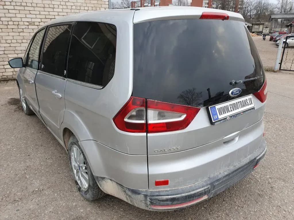 Снимка на разглобения автомобил 3
