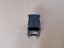 Отделение на централната конзола VOLVO XC60 2009