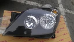 Част от автомобил OPEL ASTRA H 2006